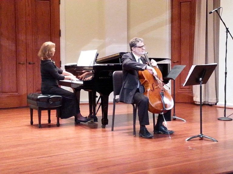 Beatriz Helguera-Snow